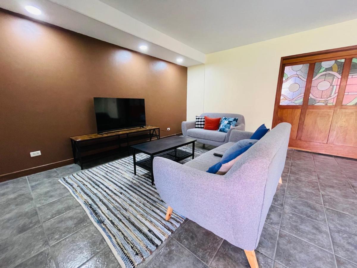 سان هوزيه The Rainier Bed & Breakfast 5 المظهر الخارجي الصورة