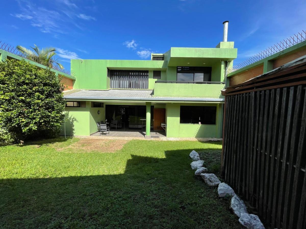 سان هوزيه The Rainier Bed & Breakfast 5 المظهر الخارجي الصورة