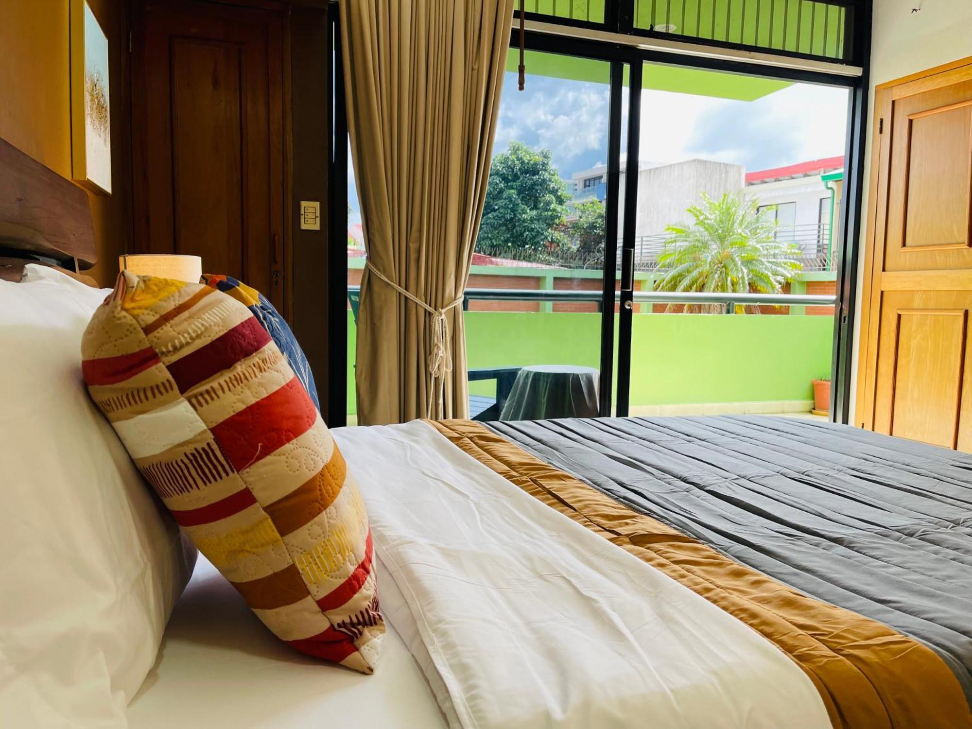 سان هوزيه The Rainier Bed & Breakfast 5 المظهر الخارجي الصورة